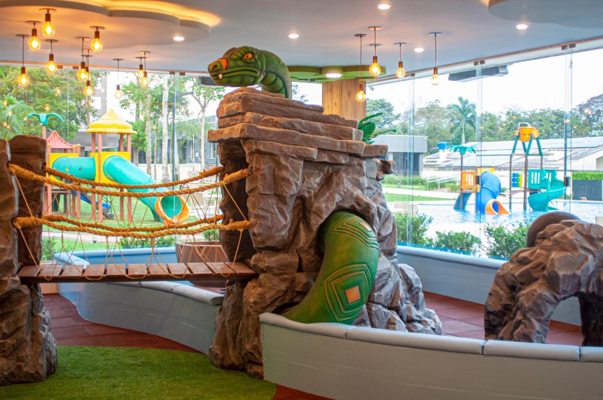 Doubletree By Hilton - Resort - Foz do Iguaçu Exterior foto The Dinosaur Playground